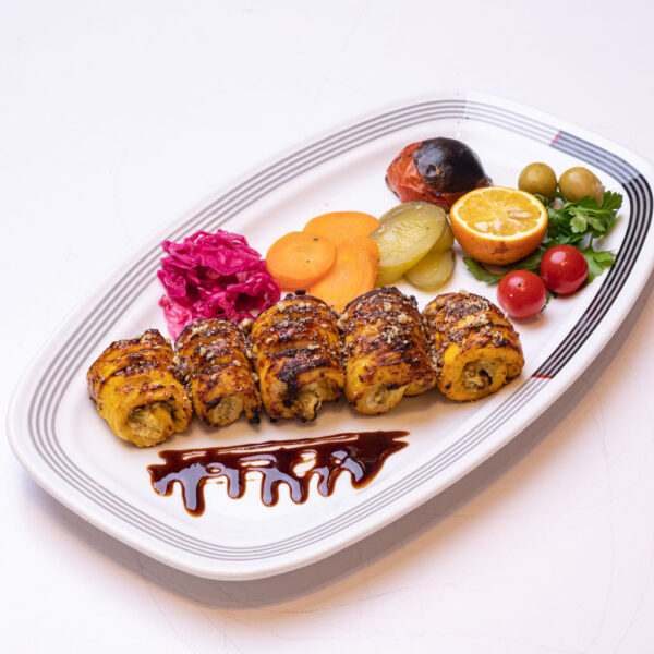 جوجه کباب فرانسوی (رولتی مغزدار گردو و خامه)